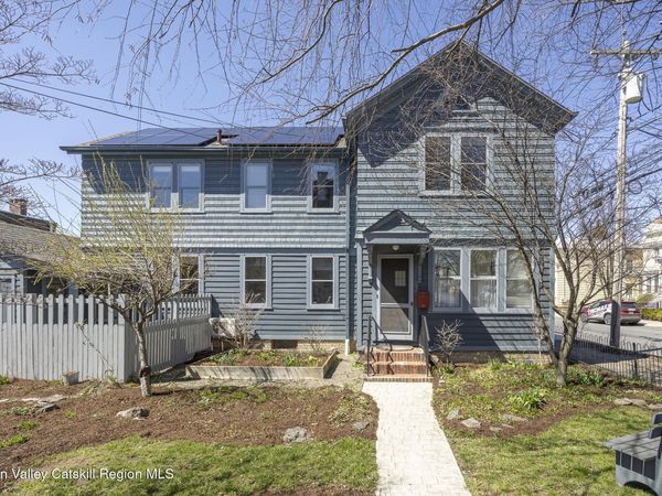 33 S 5th Street, Hudson, NY 12534