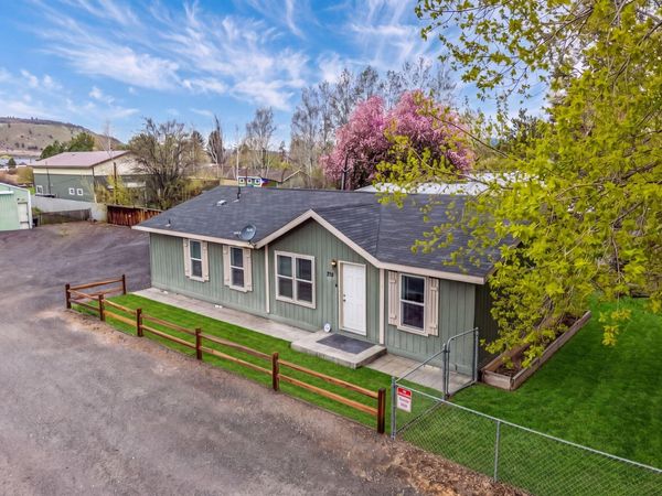 715 S Main Street, Prineville, OR 97754