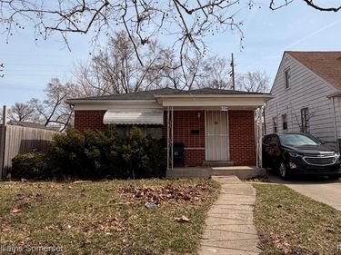6324 Rosemont Avenue, Detroit, MI 48228