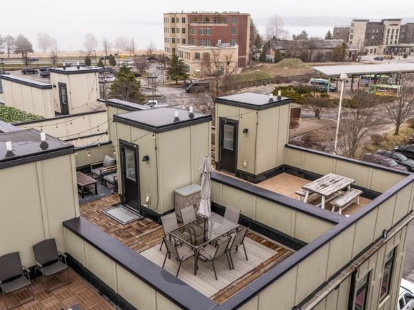 134 Gillis Street, Unit 15, Traverse City, MI 49684