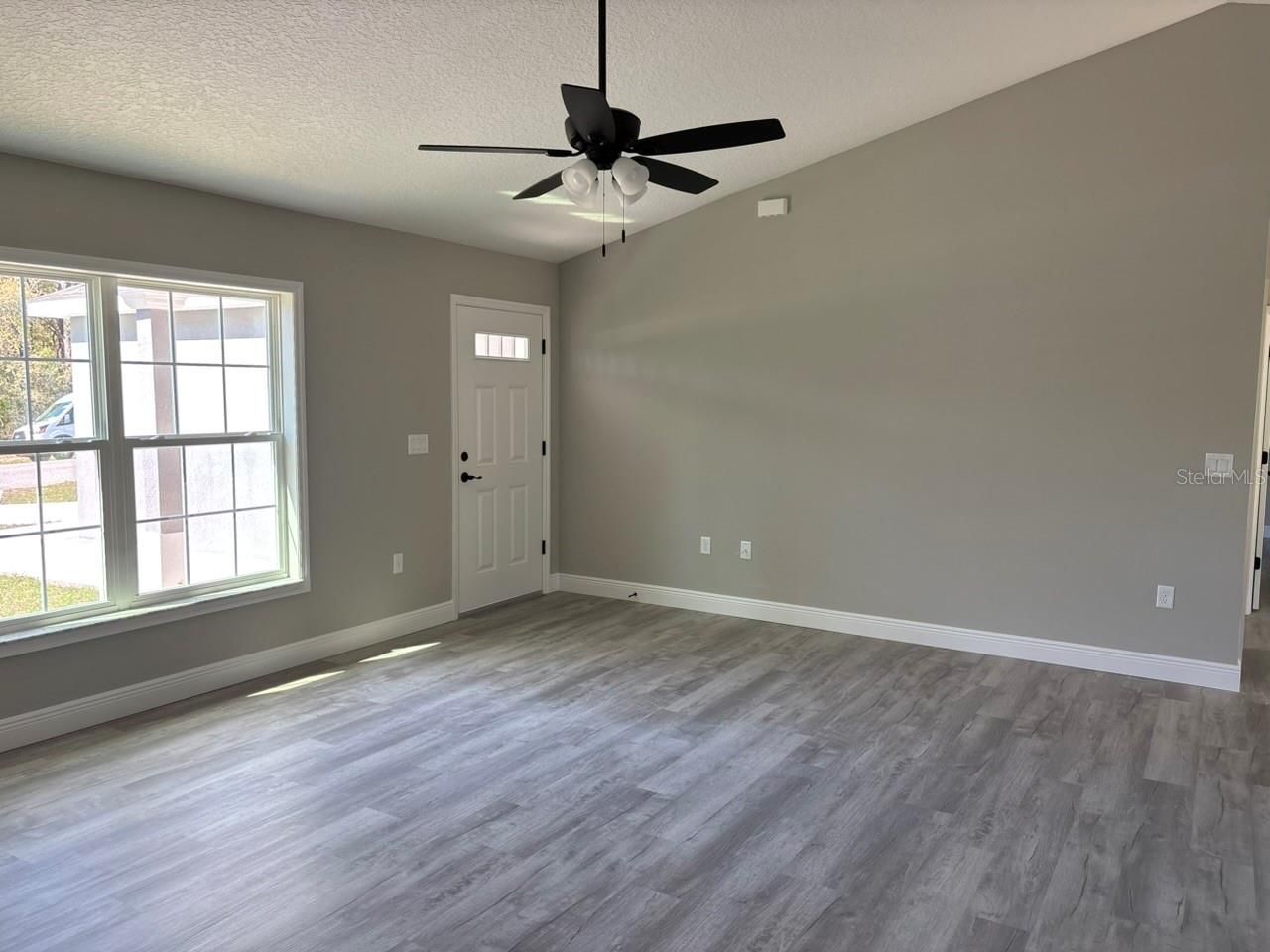 3055 W Viking Lane , Dunnellon, FL 34433 Photo