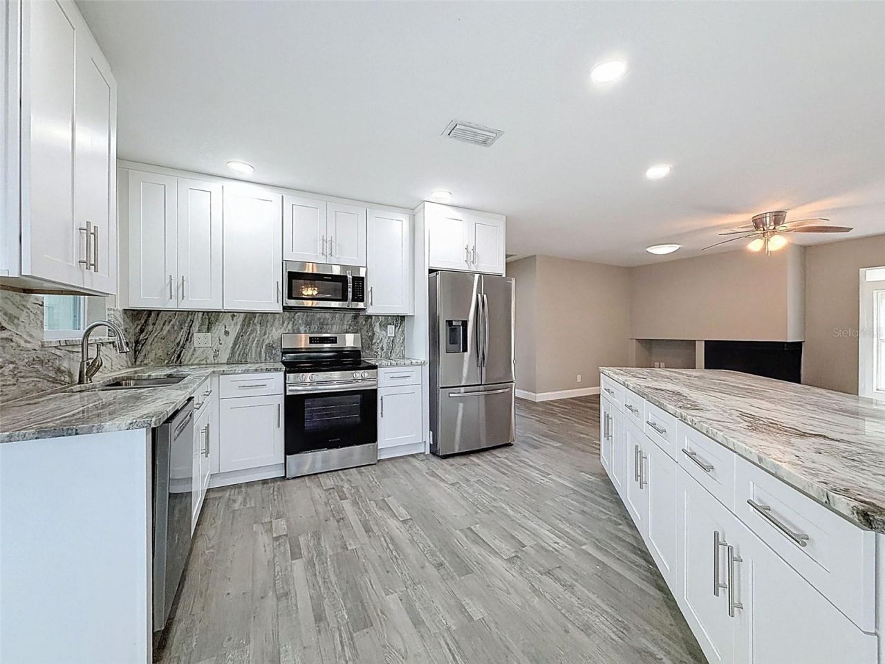4221 Shore Acres Boulevard Ne, Saint Petersburg, FL 33703 Photo