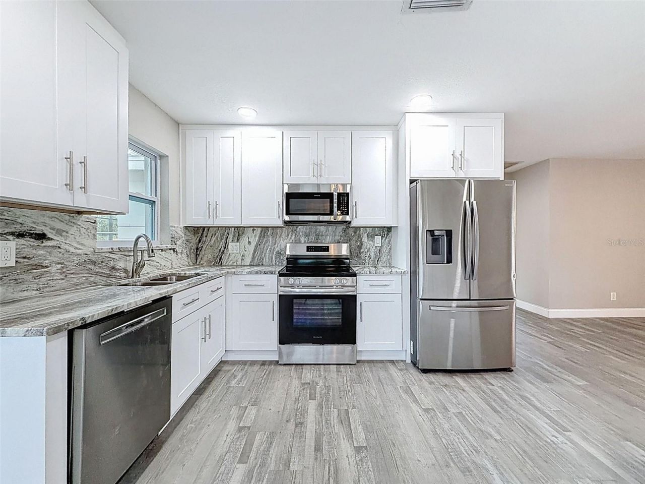 4221 Shore Acres Boulevard Ne, Saint Petersburg, FL 33703 Photo