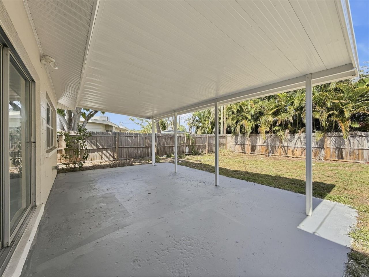 4221 Shore Acres Boulevard Ne, Saint Petersburg, FL 33703 Photo