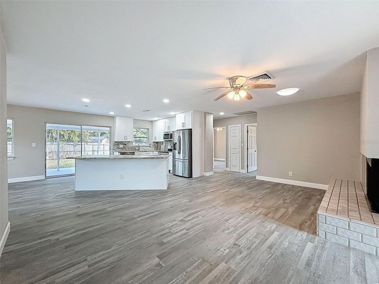 4221 Shore Acres Boulevard Ne, Saint Petersburg, FL 33703 Photo