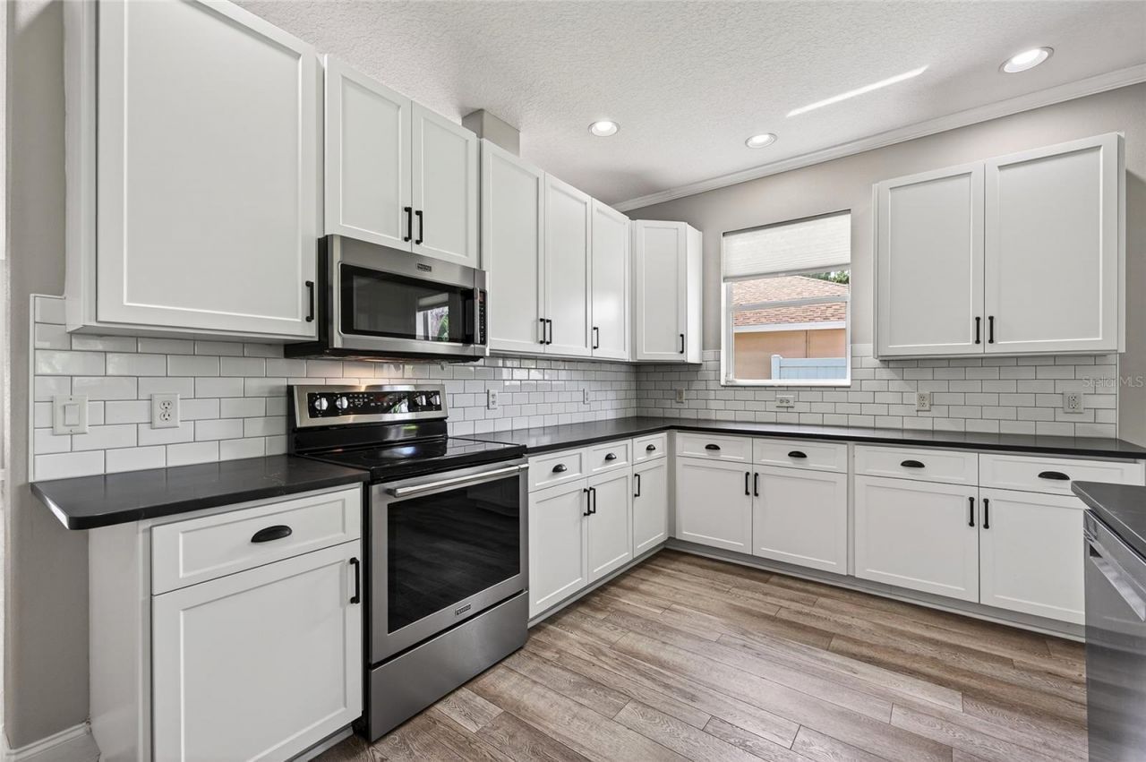 3409 38th Terrace E, Bradenton, FL 34208 Photo