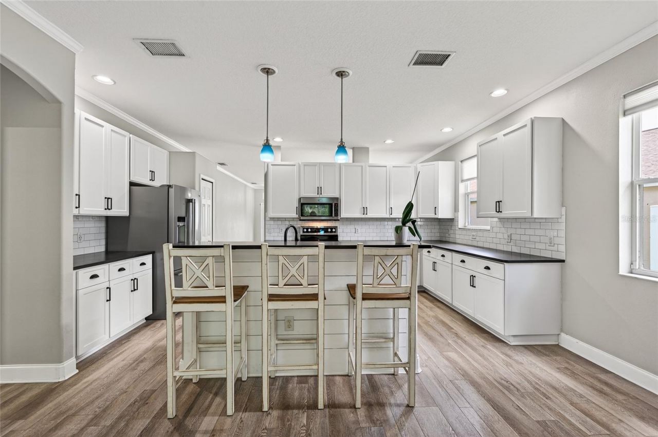 3409 38th Terrace E, Bradenton, FL 34208 Photo