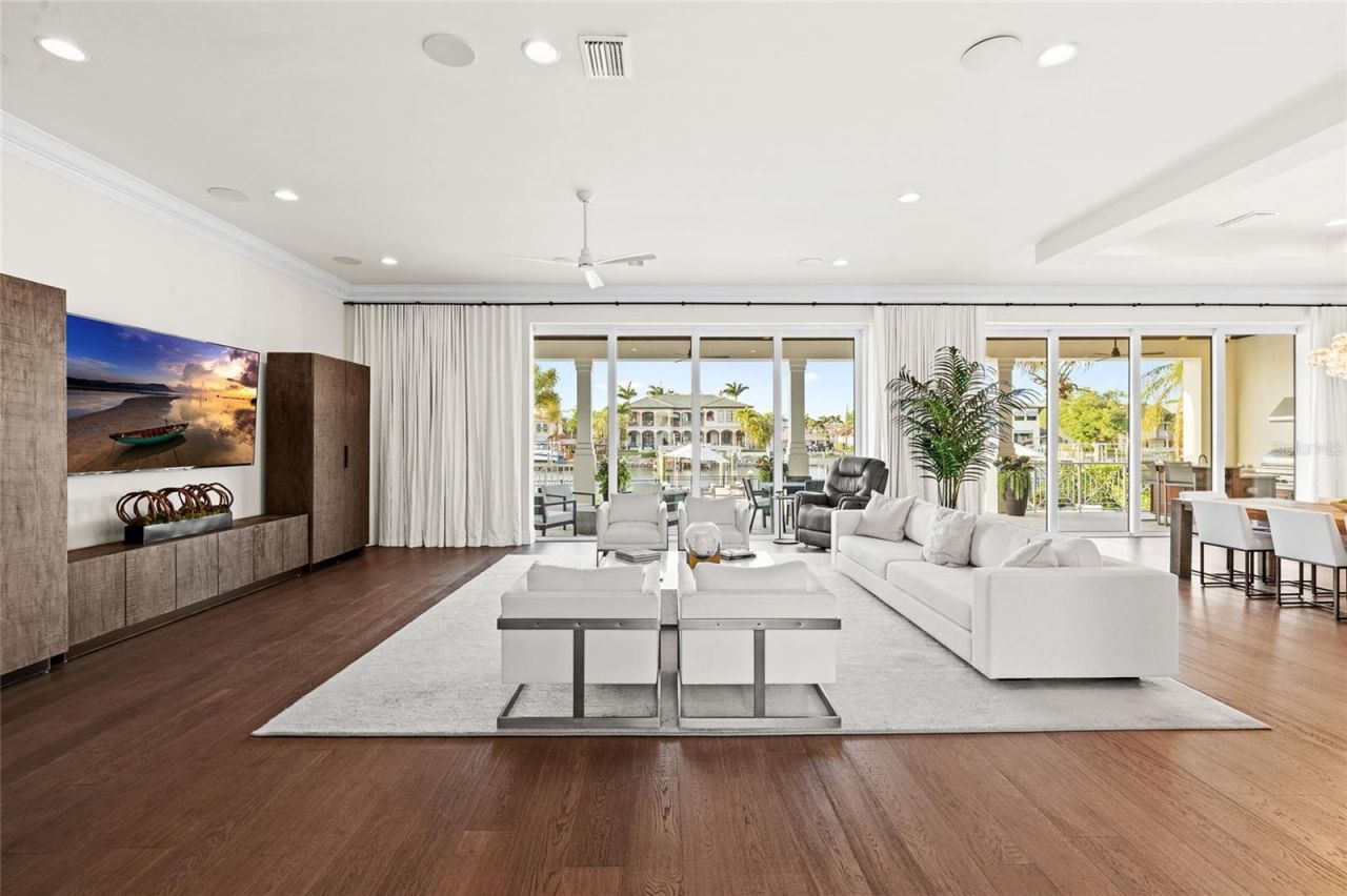 5111 W Homer Avenue, Tampa, FL 33629 Photo