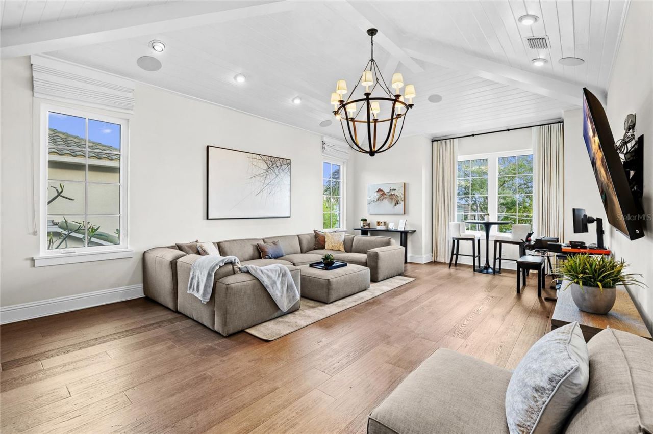 5111 W Homer Avenue, Tampa, FL 33629 Photo