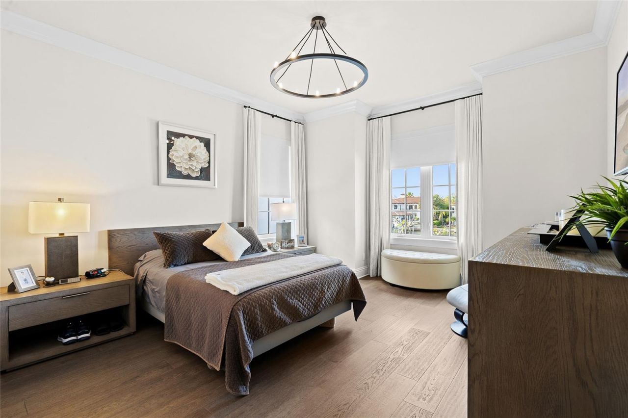 5111 W Homer Avenue, Tampa, FL 33629 Photo