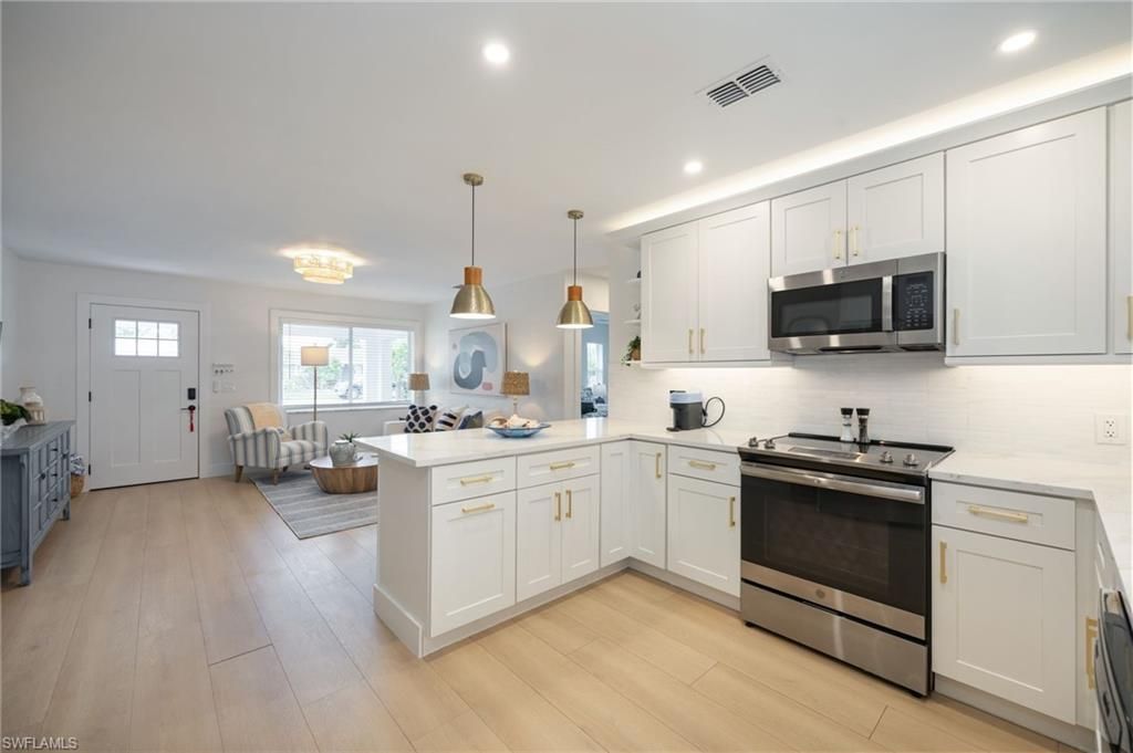4525 Fluvia Ave, Naples, FL 34103 Photo