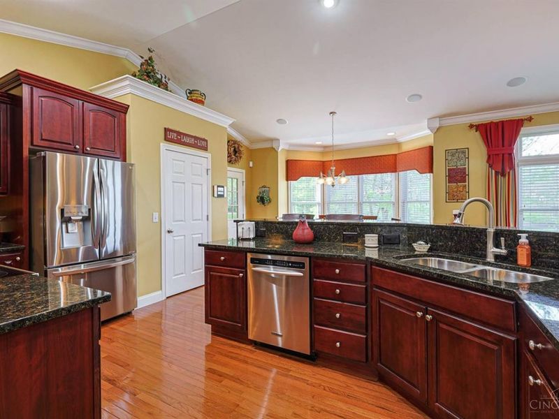 6377 Conifer Lane, Cincinnati, OH 45247 Photo 16