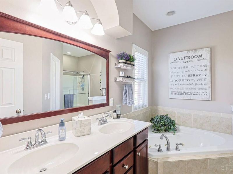 6377 Conifer Lane, Cincinnati, OH 45247 Photo 23