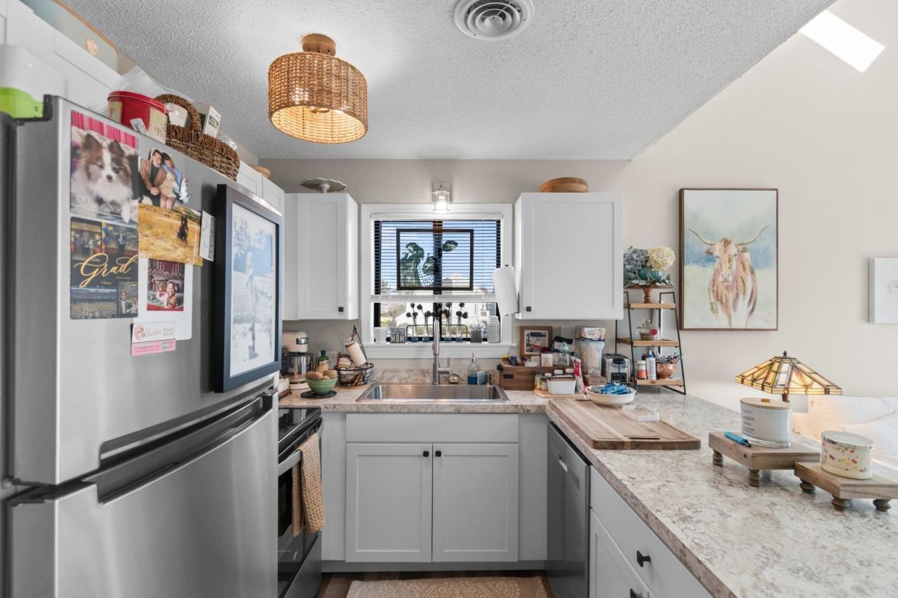 3700 Golf Colony Lane Photo 10