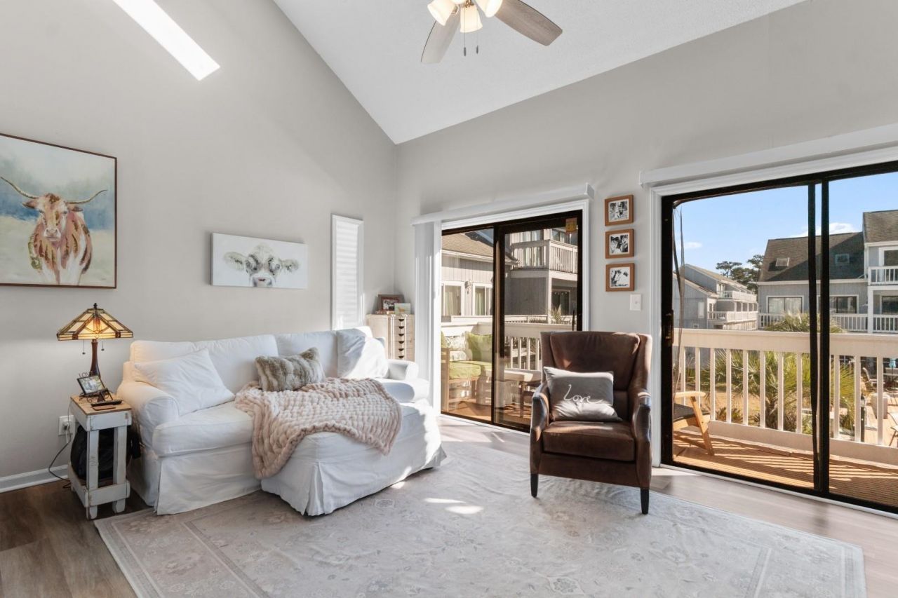 3700 Golf Colony Lane Photo 14