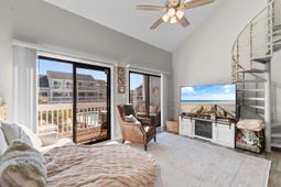 3700 Golf Colony Lane photo 4