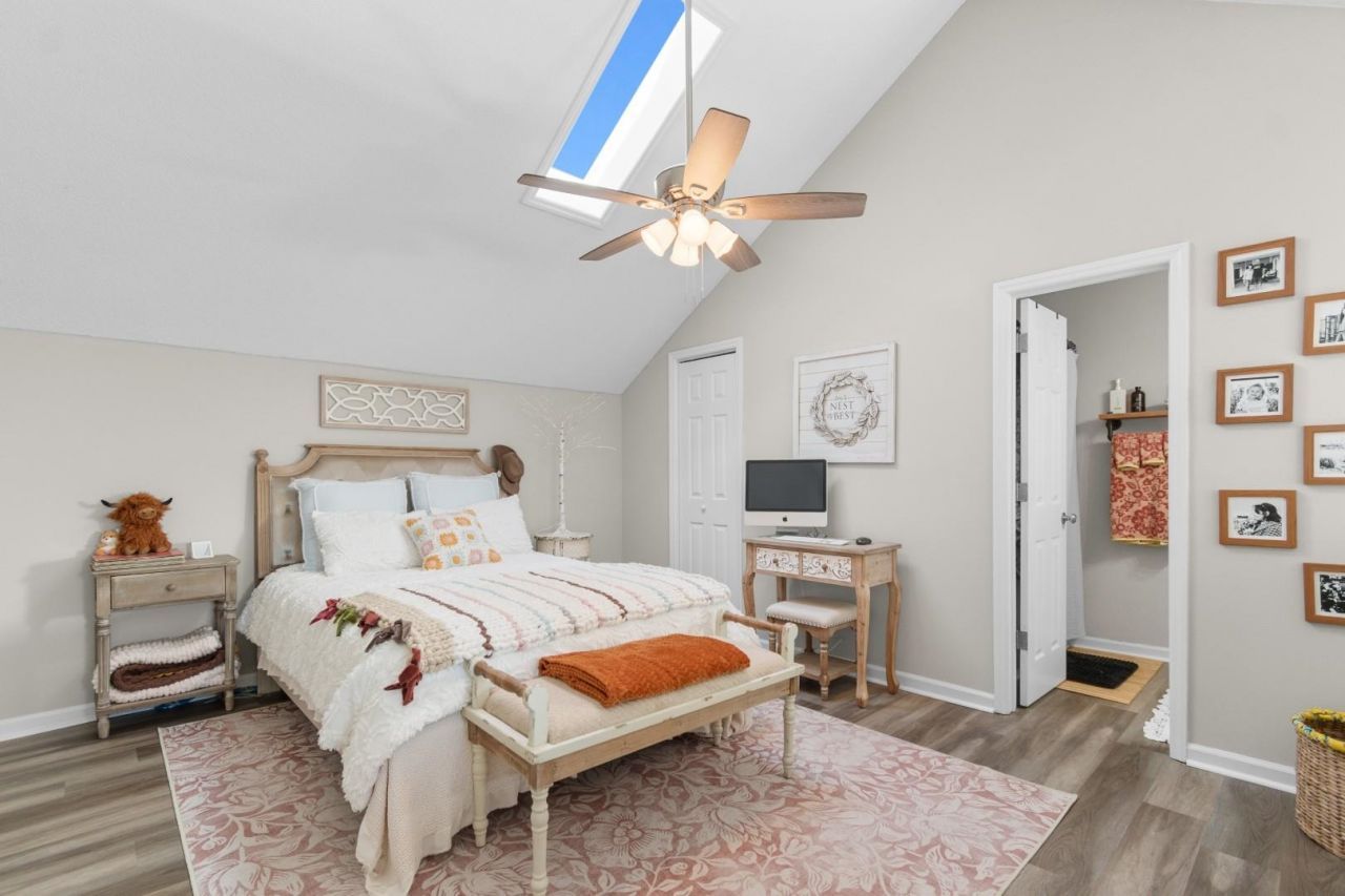 3700 Golf Colony Lane Photo 20