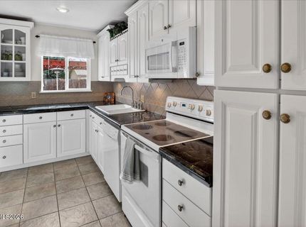 465 Richards Way, Sparks, NV 89431 Photo