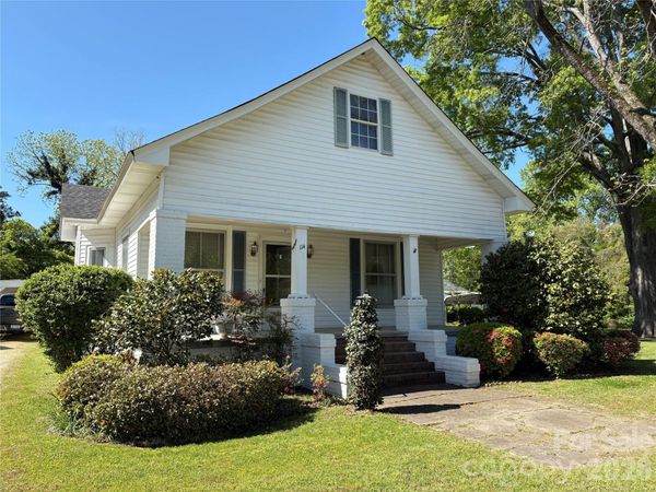114 Hampton Street, Chester, SC 29706