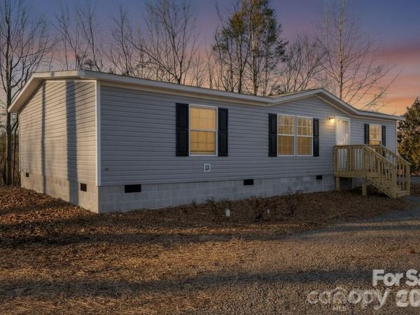 151 Mourning Dove Drive, Marion, NC 28752