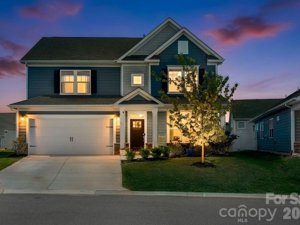 23 Thornberry Road, Hendersonville, NC 28792