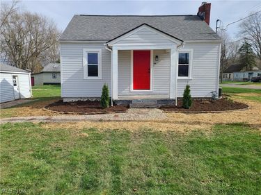 131 E Church Street, Perrysville, OH 44864