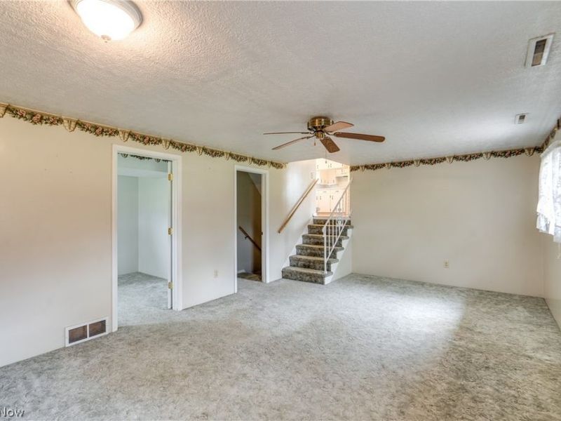 6444 Akron Avenue NW, Canal Fulton, OH 44614 Photo 20