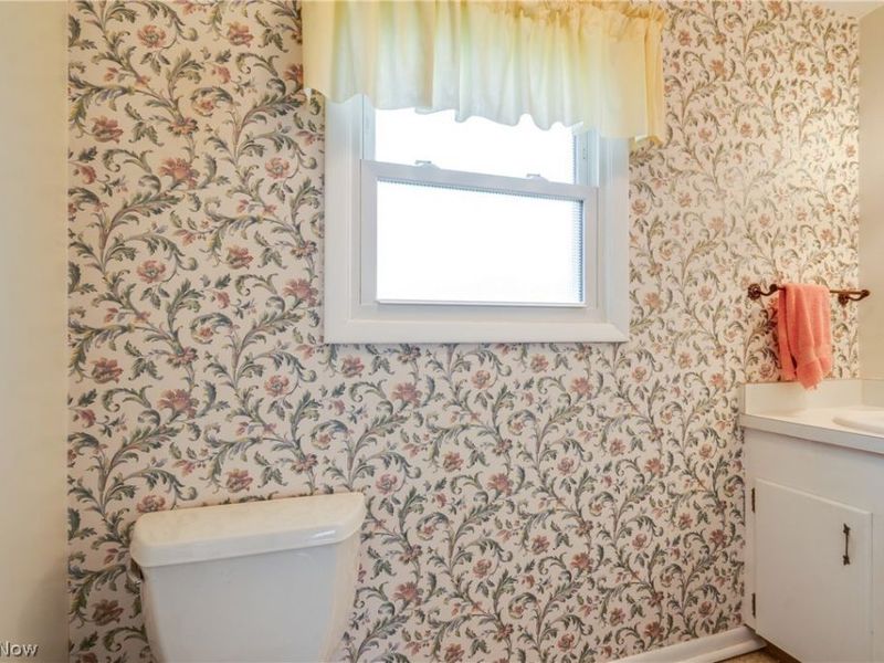 6444 Akron Avenue NW, Canal Fulton, OH 44614 Photo 24