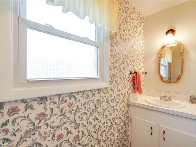 6444 Akron Avenue NW, Canal Fulton, OH 44614 Photo 25