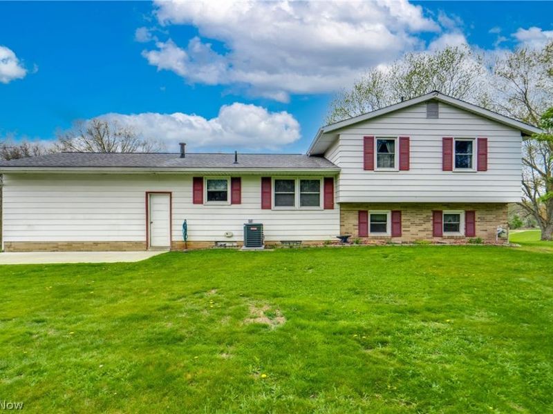 6444 Akron Avenue NW, Canal Fulton, OH 44614 Photo 27