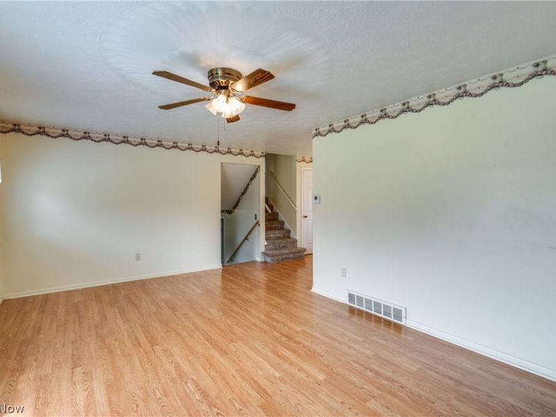 6444 Akron Avenue NW, Canal Fulton, OH 44614 Photo 6