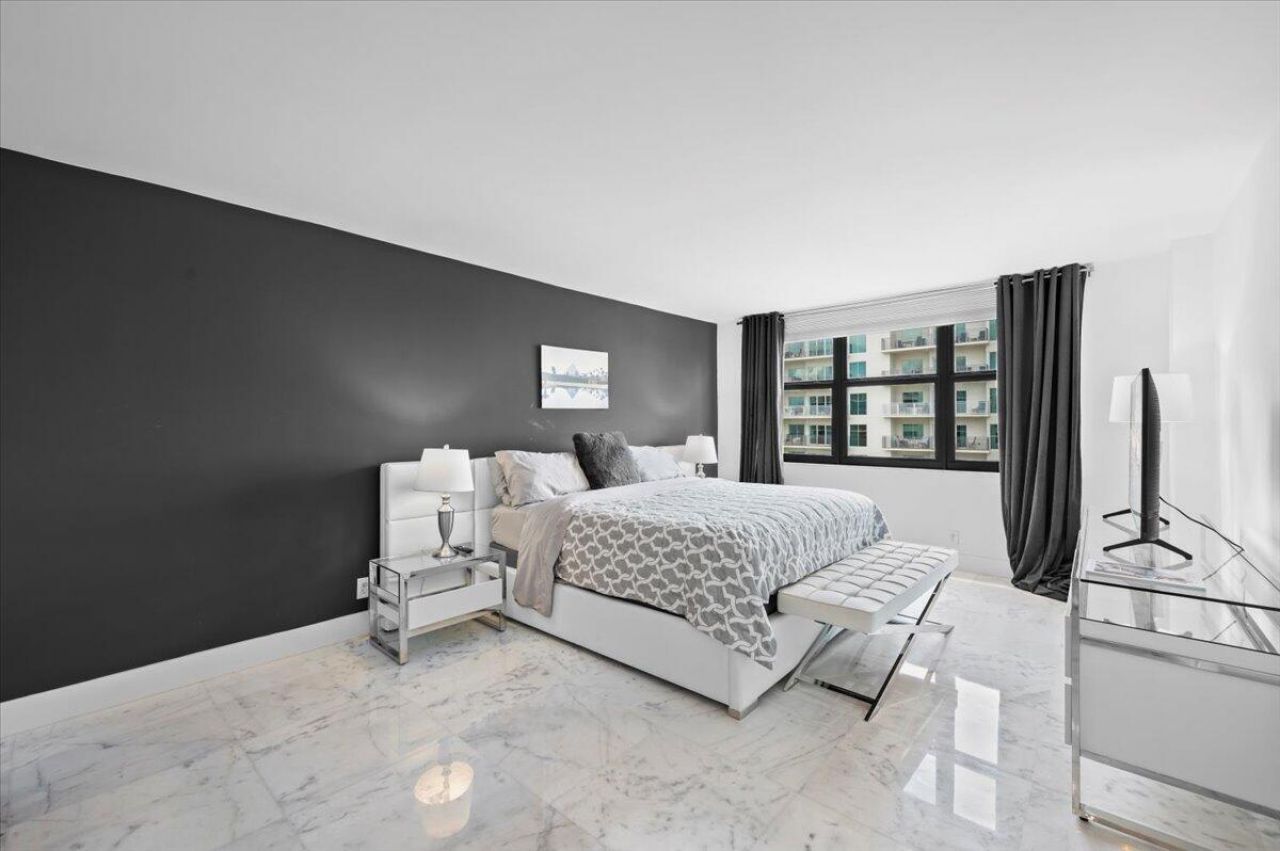 3400 N Ocean Drive, Unit 1806, Singer Island, FL 33404 Photo