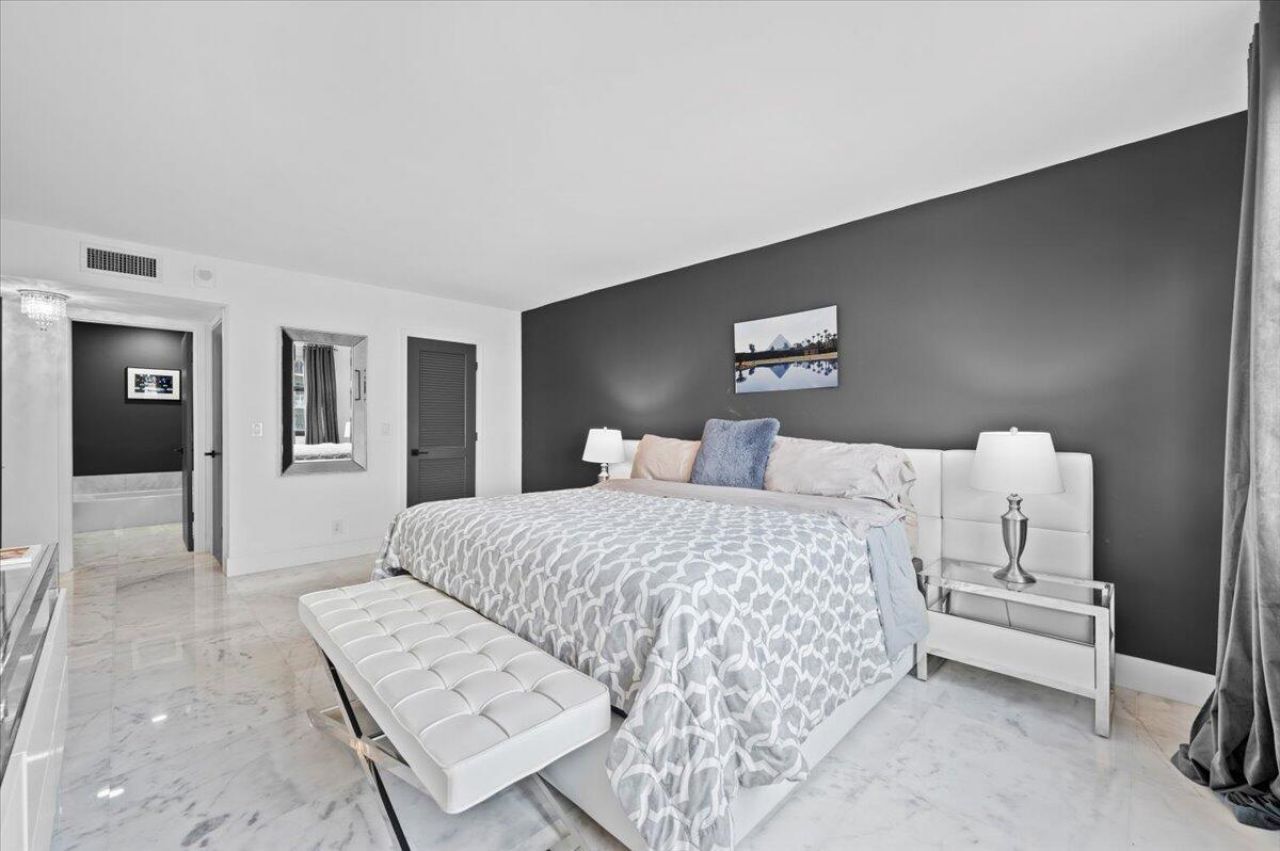 3400 N Ocean Drive, Unit 1806, Singer Island, FL 33404 Photo