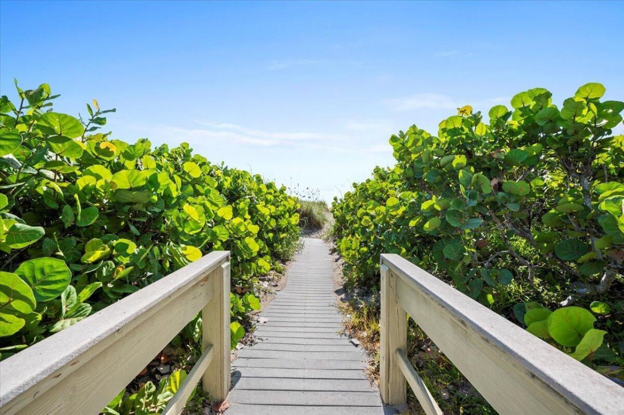 3400 N Ocean Drive, Unit 1806, Singer Island, FL 33404 Photo