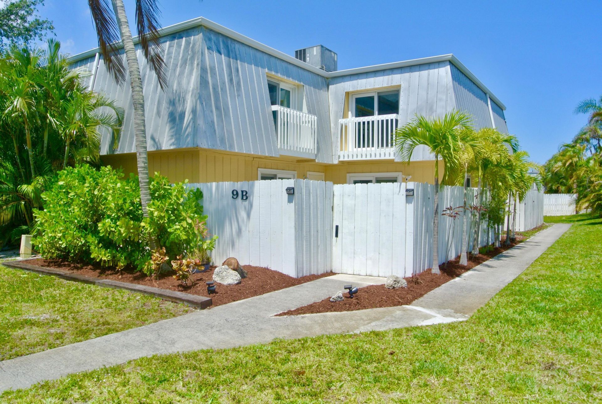 141 E Riverside Drive, Unit 9b, Jupiter, FL 33469 Photo