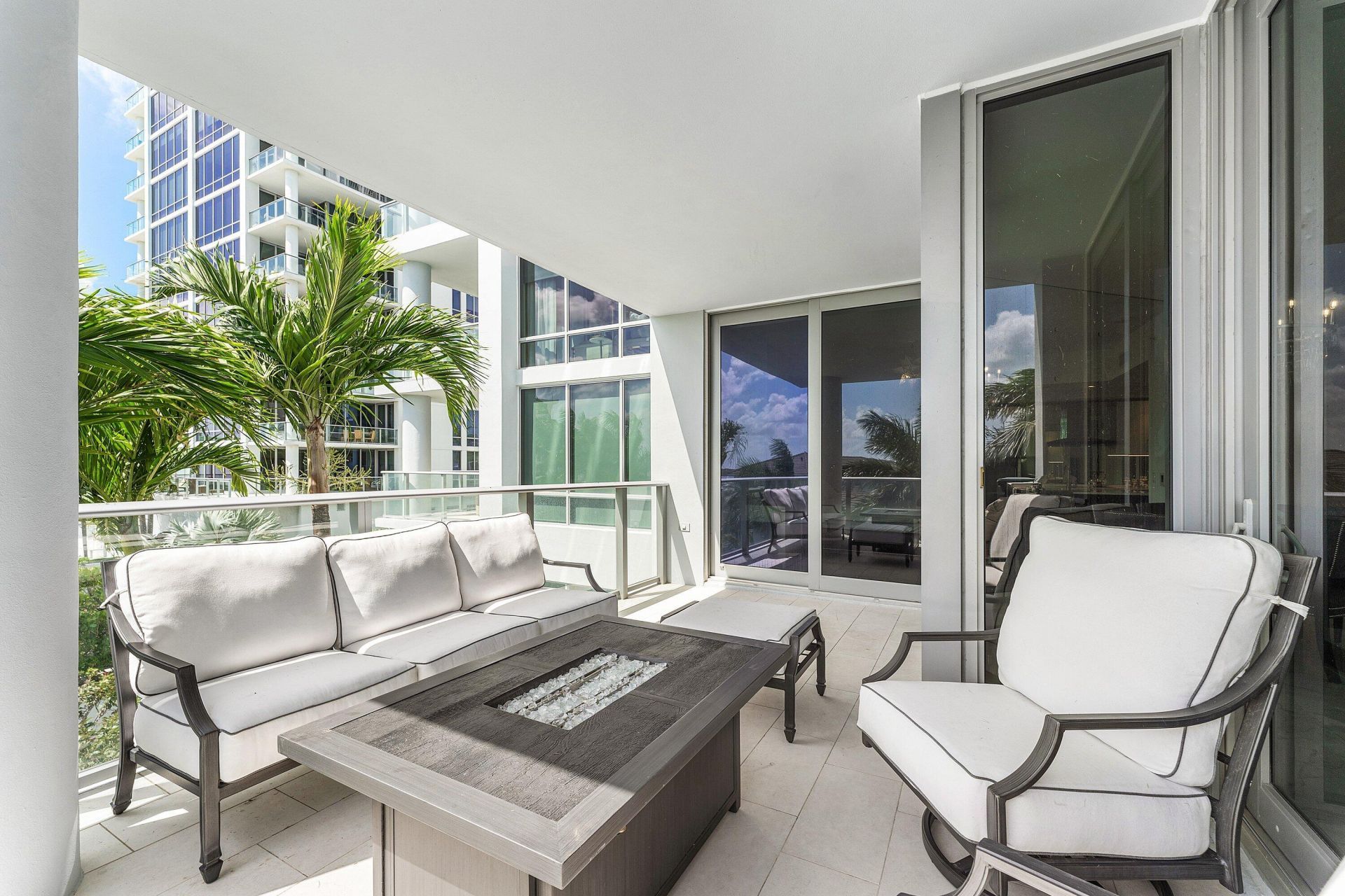 2 Water Club Way, Unit 403, North Palm Beach, FL 33408 Photo