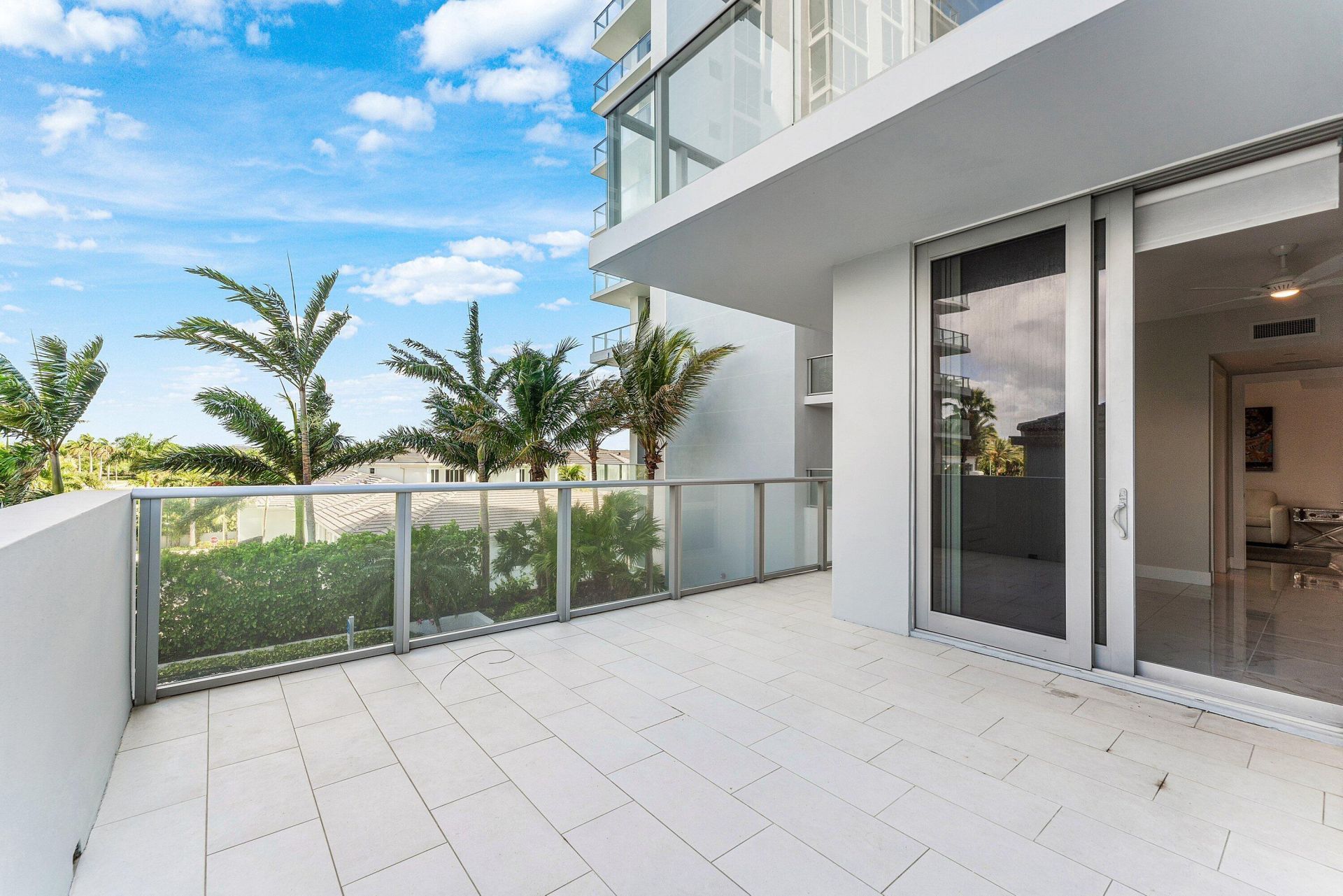 2 Water Club Way, Unit 403, North Palm Beach, FL 33408 Photo