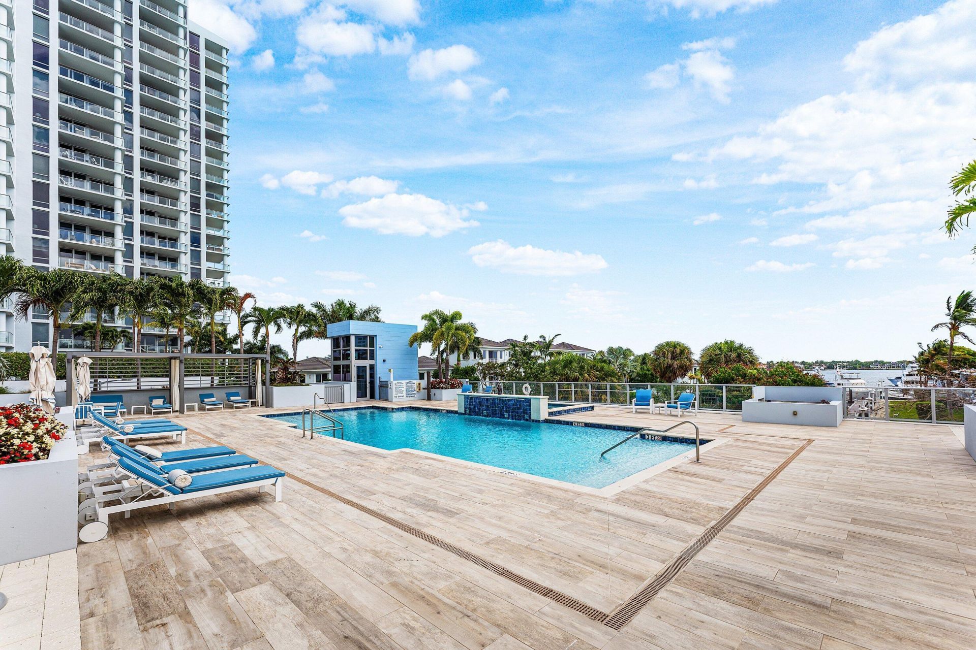 2 Water Club Way, Unit 403, North Palm Beach, FL 33408 Photo