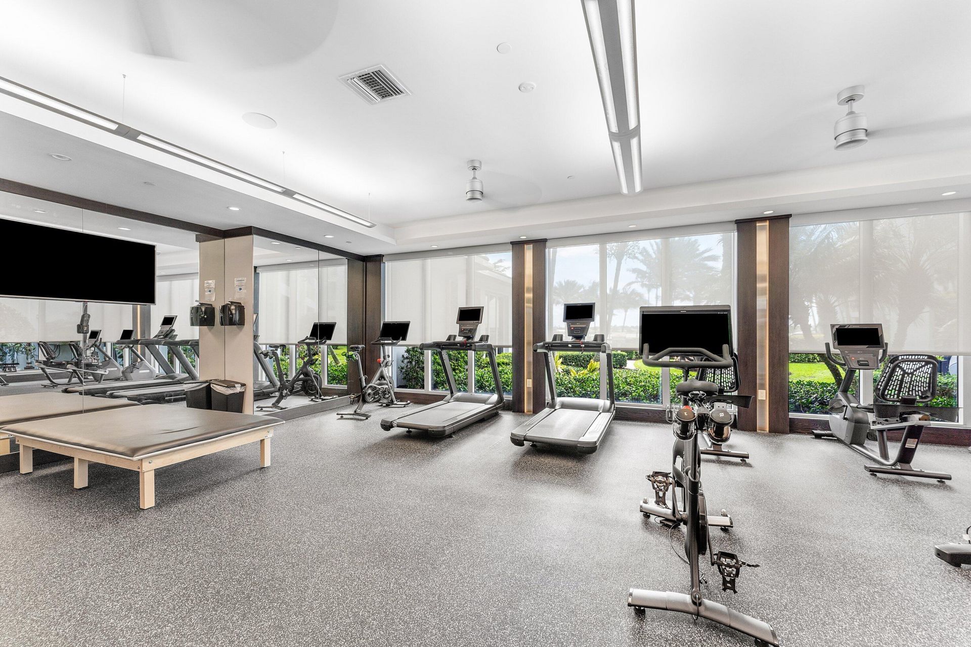 2 Water Club Way, Unit 403, North Palm Beach, FL 33408 Photo