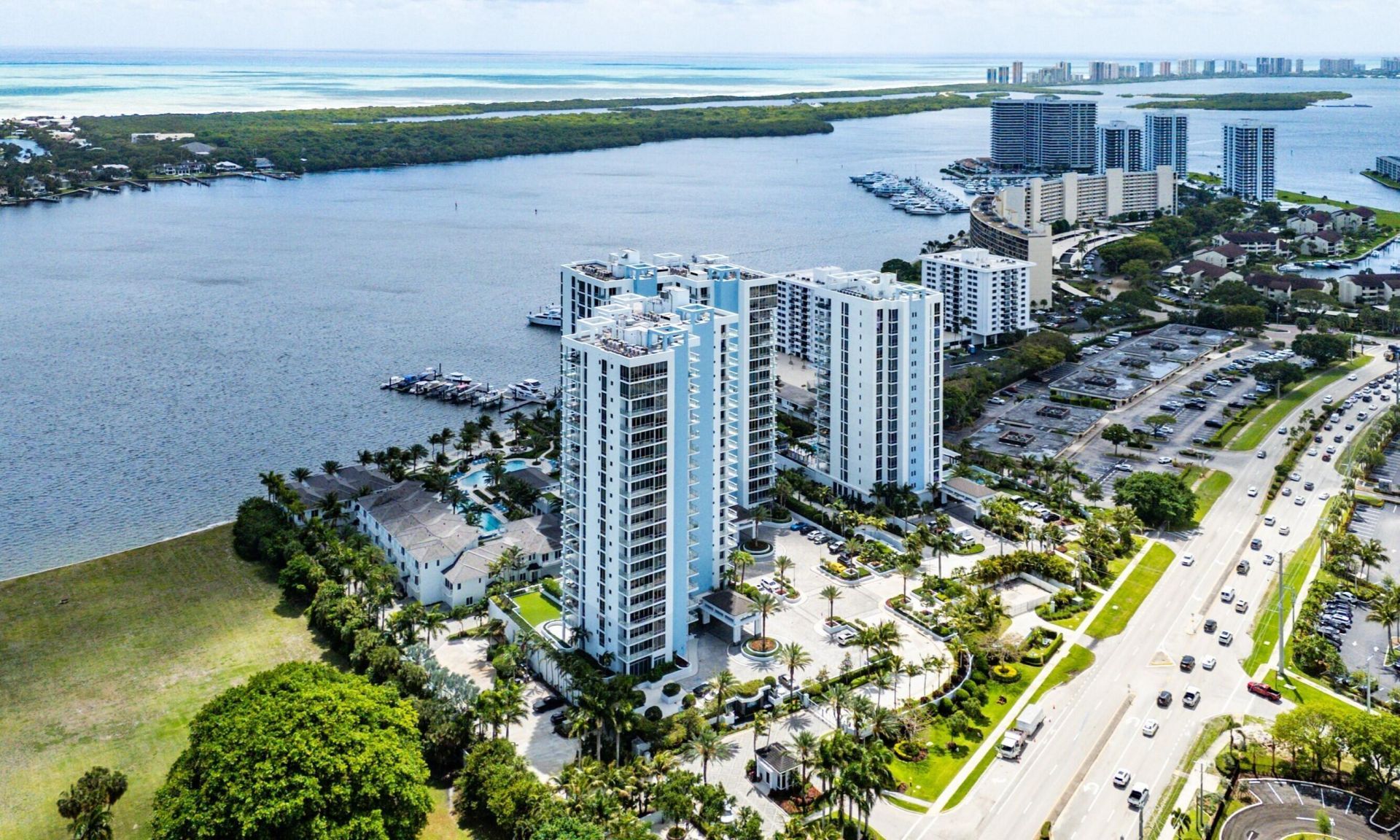 2 Water Club Way, Unit 403, North Palm Beach, FL 33408 Photo