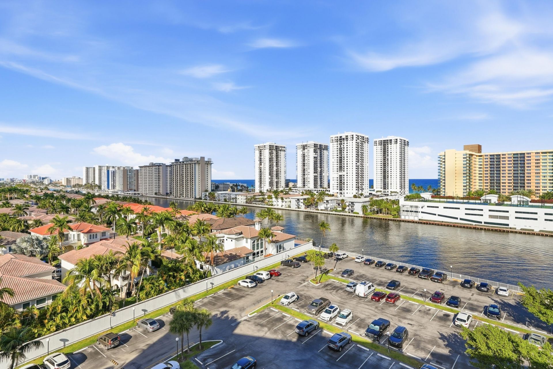 1000 Parkview Drive, Unit 1006, Hallandale Beach, FL 33009 Photo