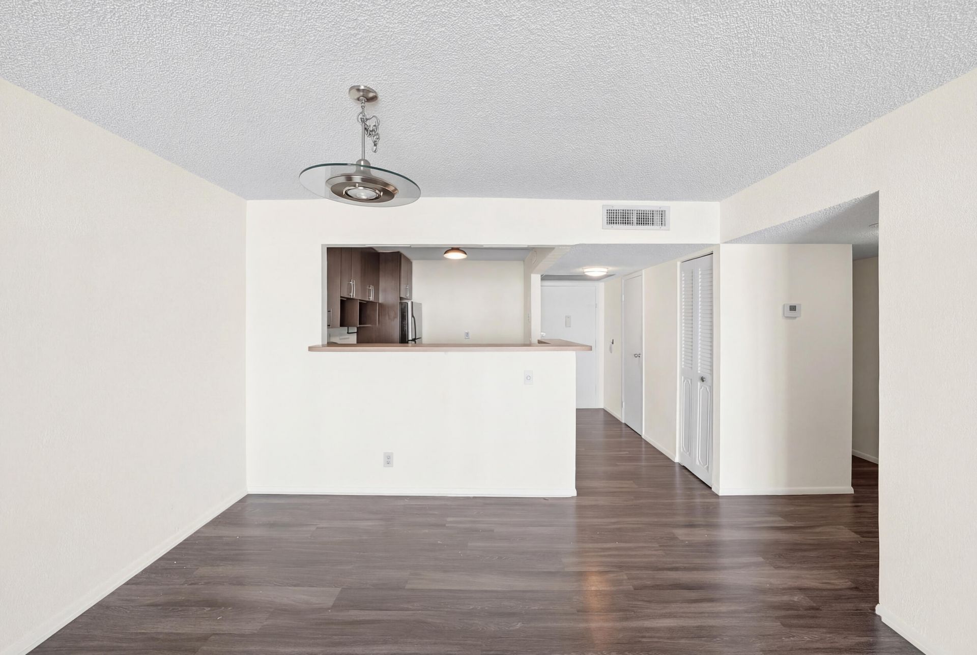 1000 Parkview Drive, Unit 1006, Hallandale Beach, FL 33009 Photo