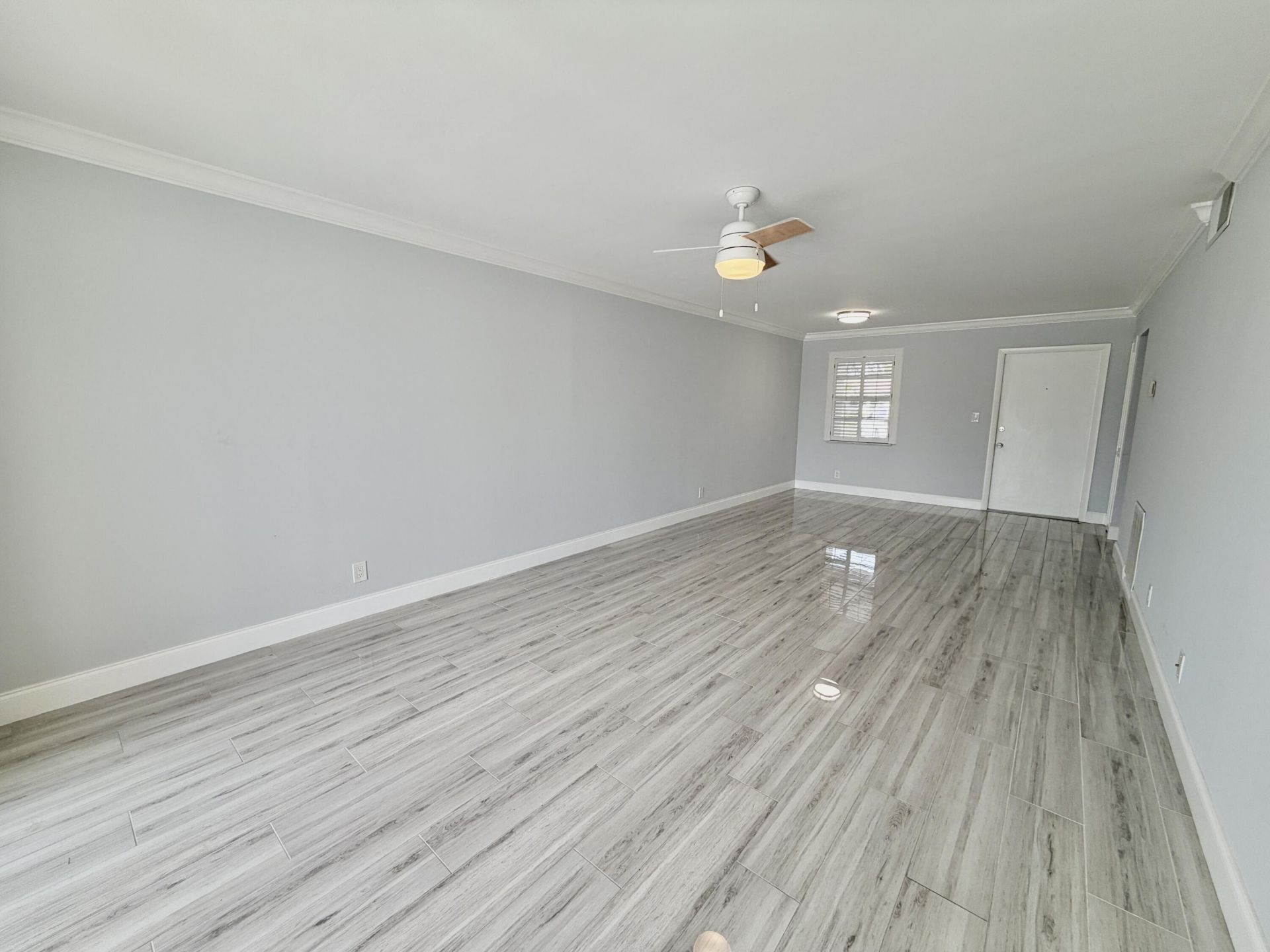 312 Northlake Drive, Unit 104, North Palm Beach, FL 33408 Photo