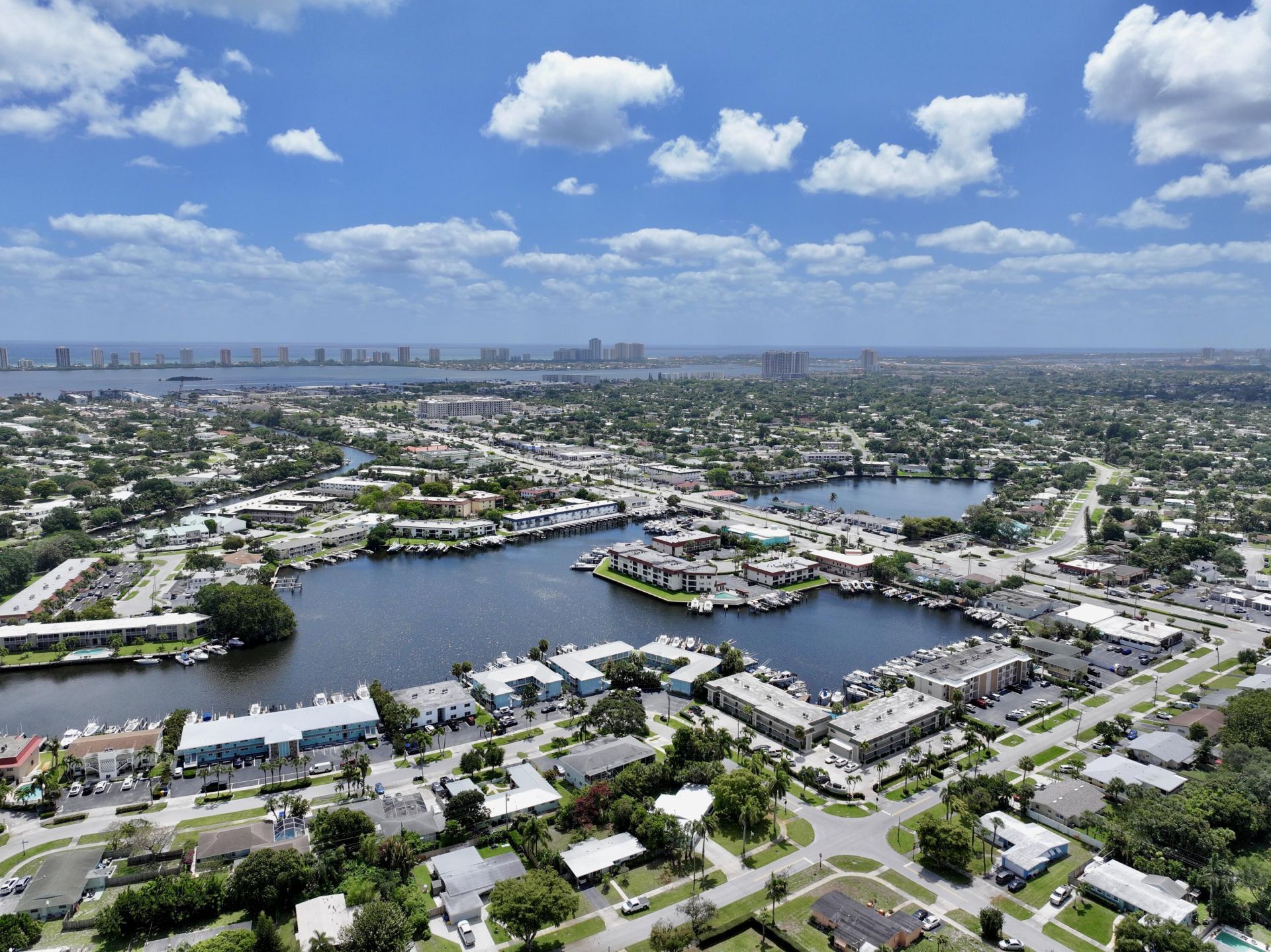 312 Northlake Drive, Unit 104, North Palm Beach, FL 33408 Photo