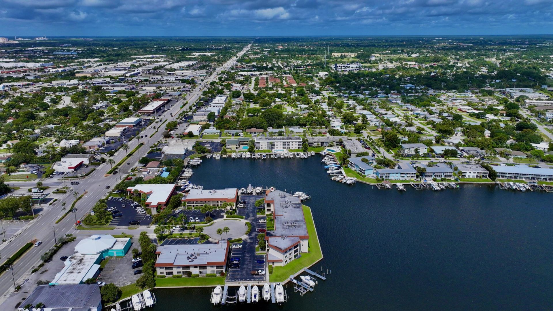 312 Northlake Drive, Unit 104, North Palm Beach, FL 33408 Photo