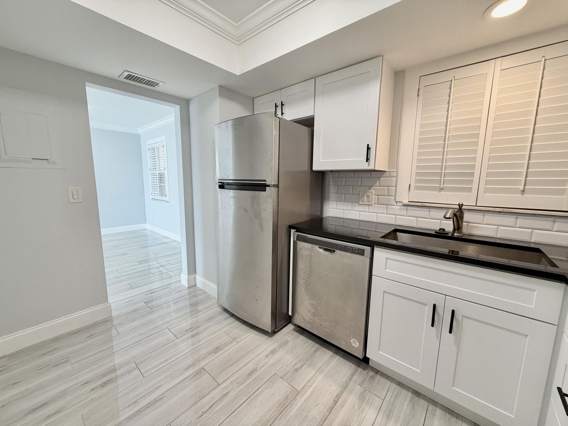 312 Northlake Drive, Unit 104, North Palm Beach, FL 33408 Photo