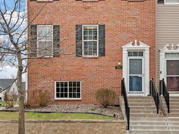 1751 Grove Drive , Shakopee, MN 55379