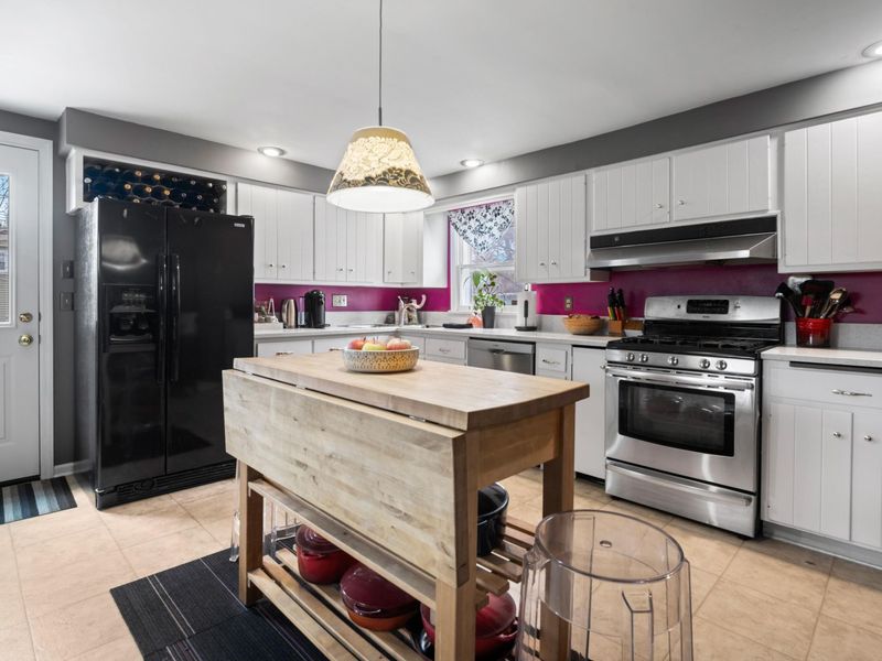 361 E Dunedin Road, Columbus, OH 43214 Photo 10