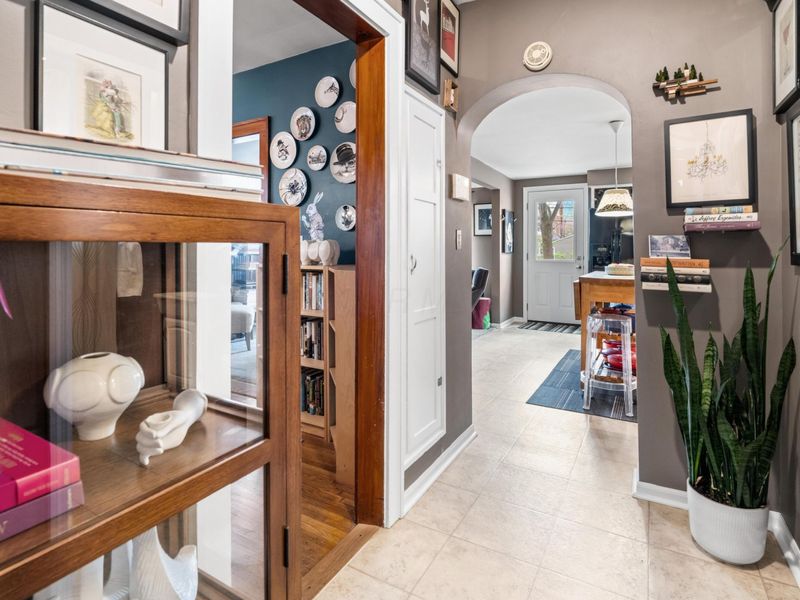 361 E Dunedin Road, Columbus, OH 43214 Photo 14