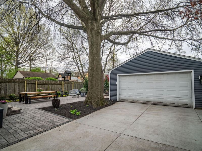 361 E Dunedin Road, Columbus, OH 43214 Photo 19